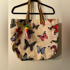 NWOT Eccolo Butterfly Tote canvas with cute pompom for beach, shopping & travel